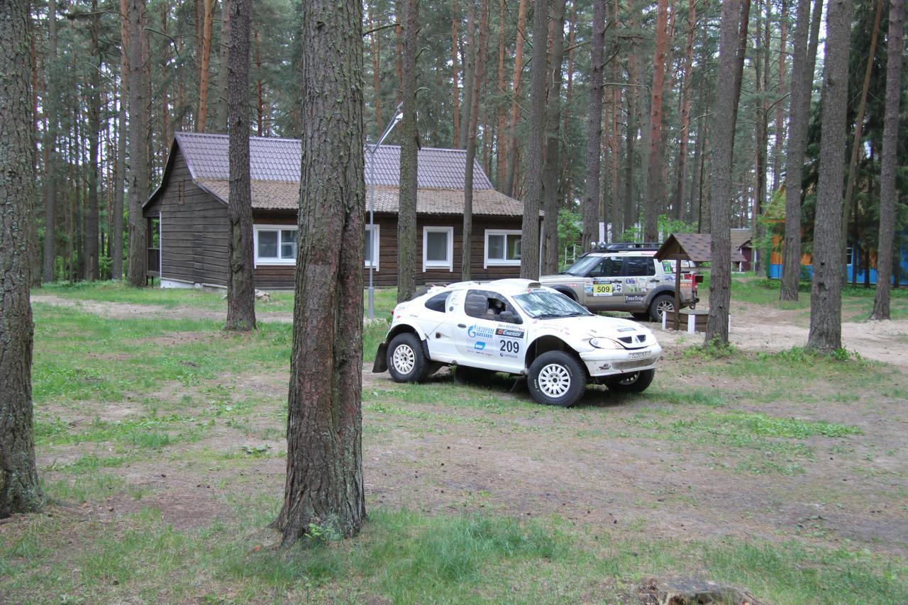 Duck Lake Villa Polatsk Bagian luar foto