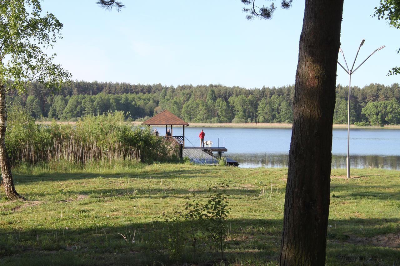Duck Lake Villa Polatsk Bagian luar foto